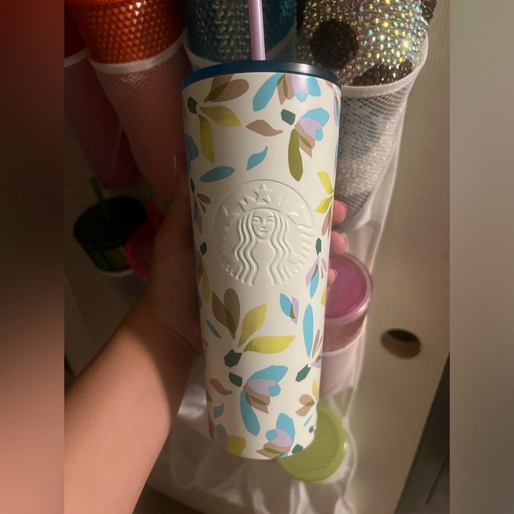 Starbucks Cup!!